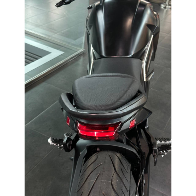 ECO Ducati DIAVEL PRO MAX Black