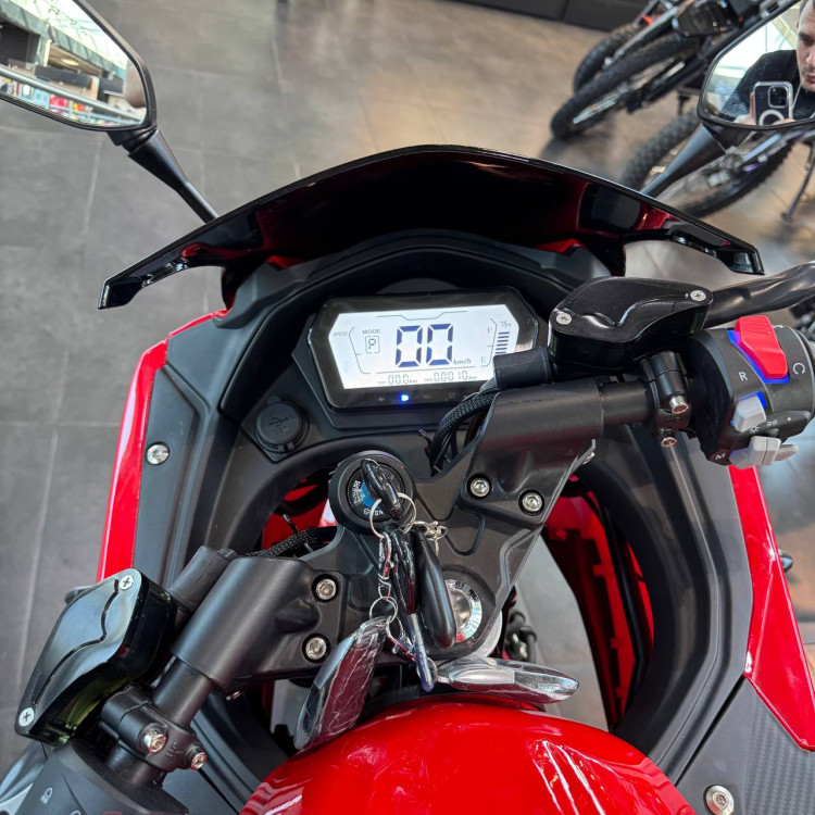 ECO Ducati Panigale RED MK 80Ah