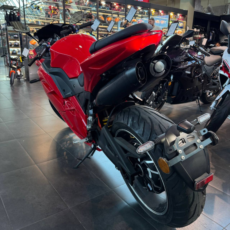 ECO Ducati Panigale RED MK 80Ah
