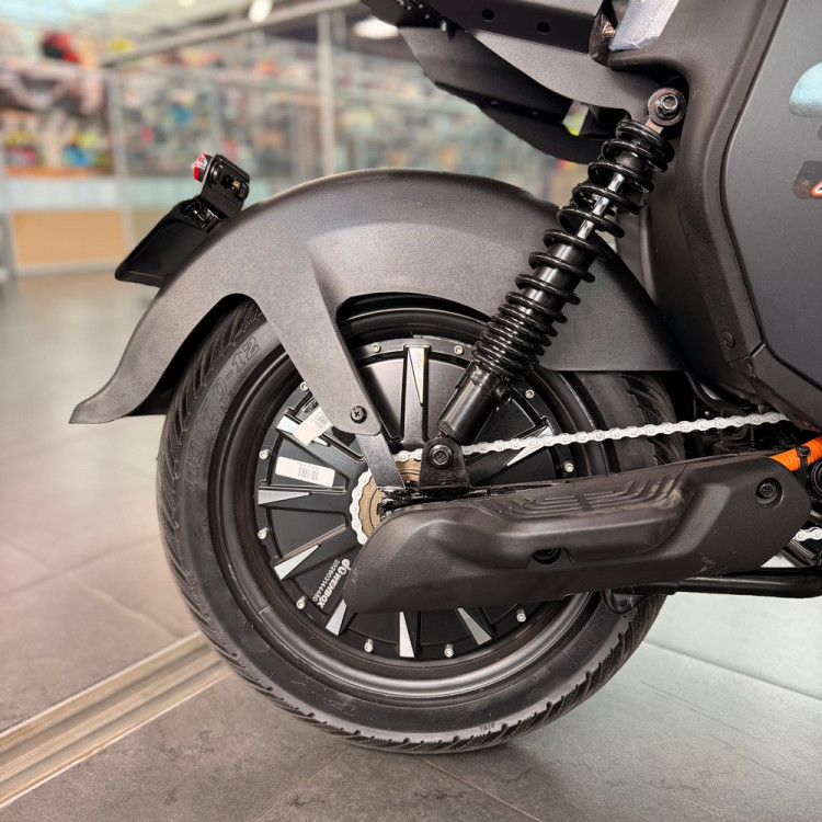 ECO U7 Black