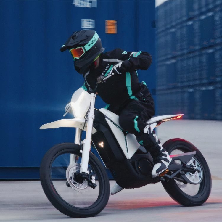 Y-Volt Surge V