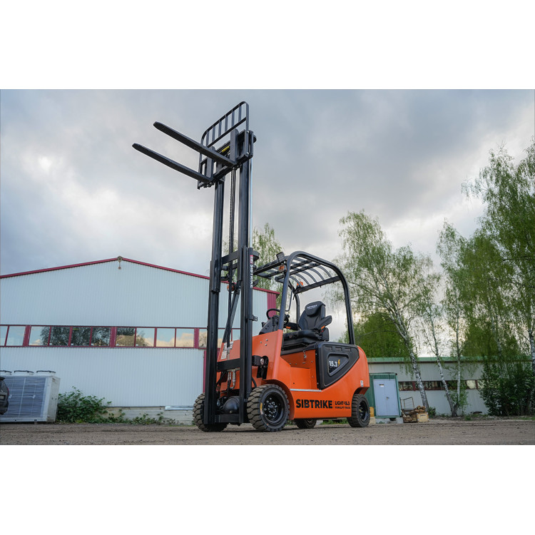 SIBTRIKE SF4 LIGHT 20.3LA 2000 кг