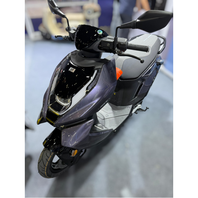 ZEEHO AE8 S+ (NEW 2025)