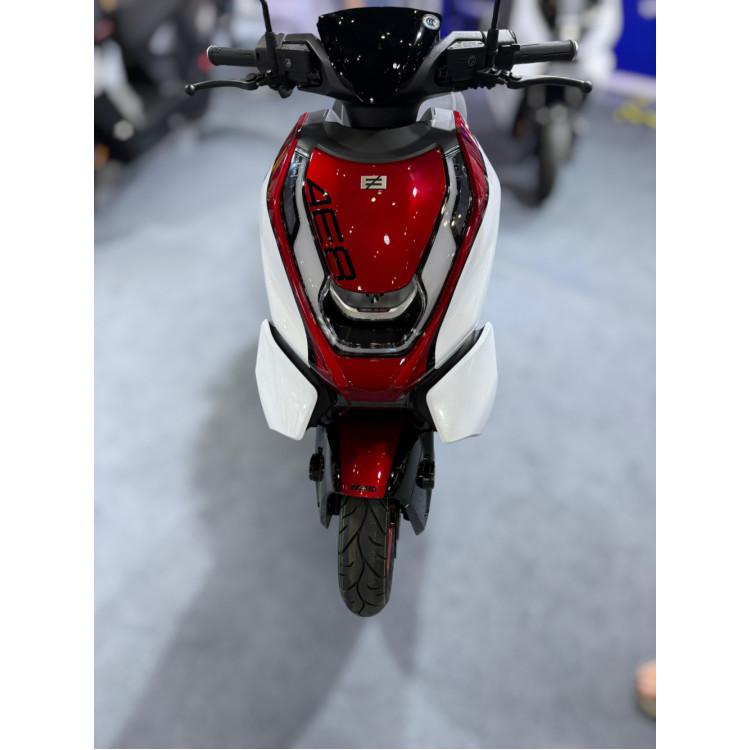 ZEEHO AE8 S+ (NEW 2025)